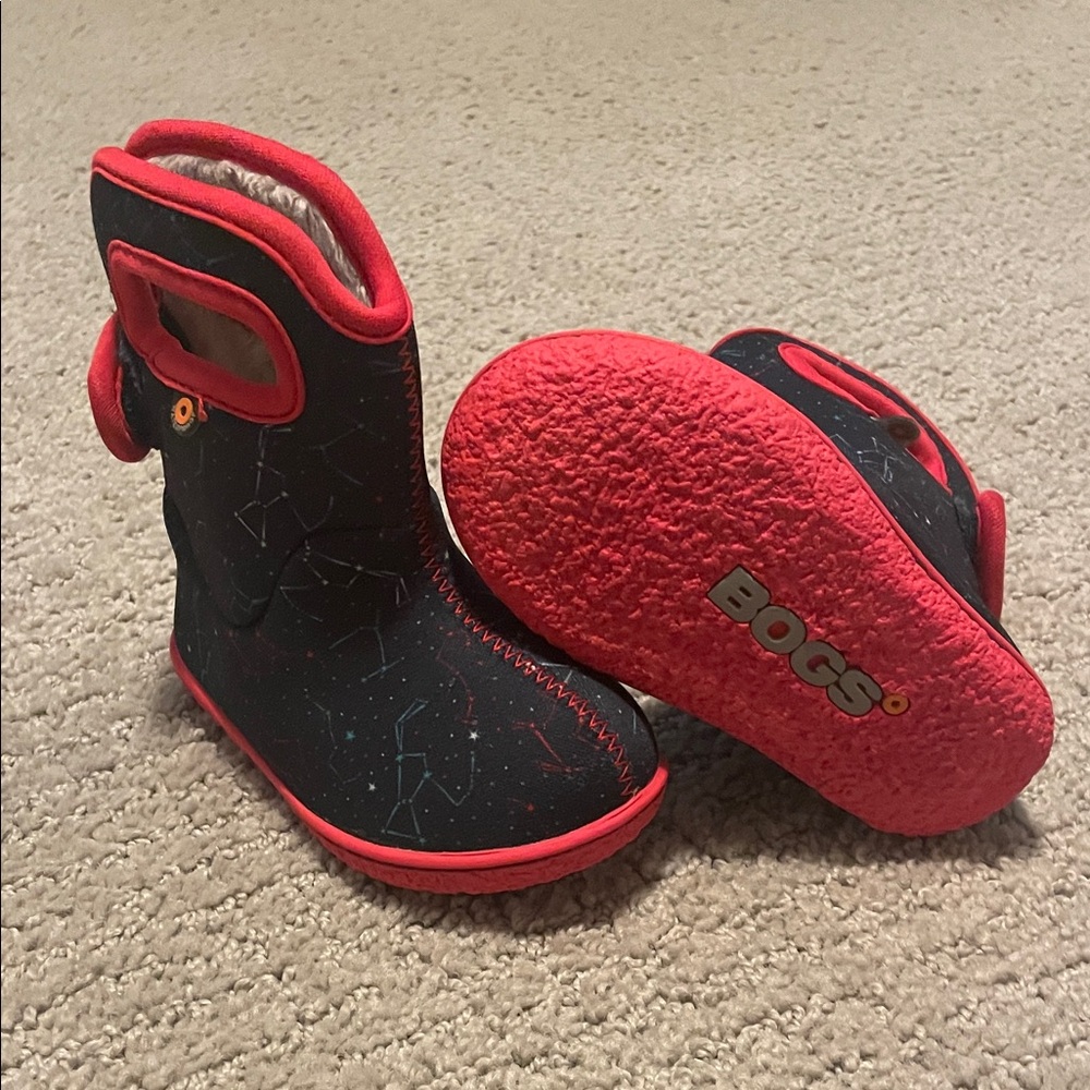 BOGS Kids' Black and Red Constellation Boots